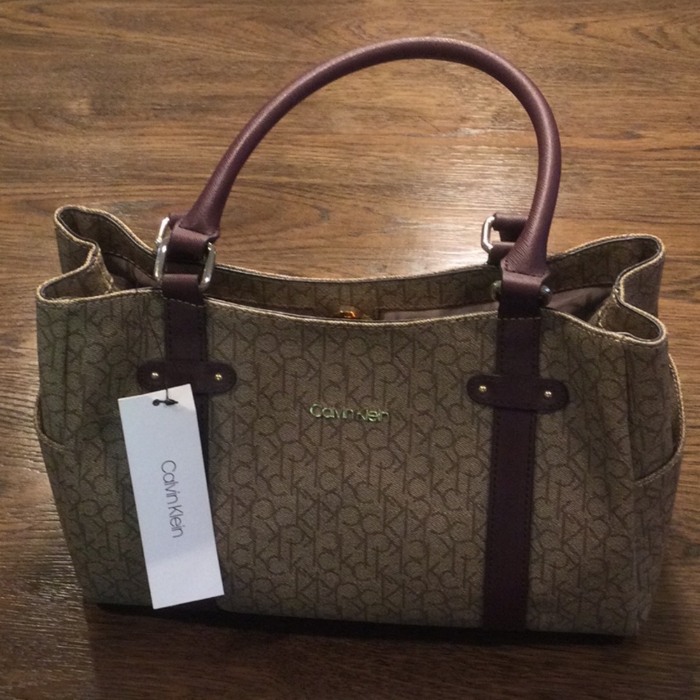 NWT Calvin Klein Handbag